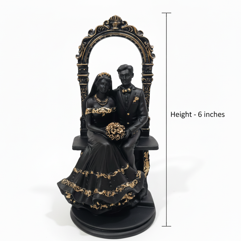 Royal Black & Gold Couple Showpiece