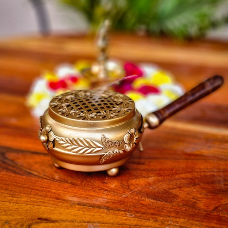 Artistic Loban Dan in a Gift Box – Handcrafted Brass Incense Burner