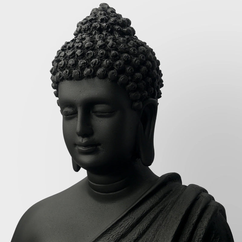 Tranquil Big Buddha – Radiating Peace & Inner Calm